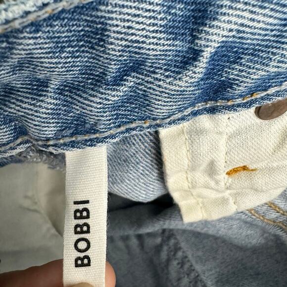 Grlfrnd Bobbi Distressed Jean Cropped in Higher Love Wash Size - Picture 11 of 12